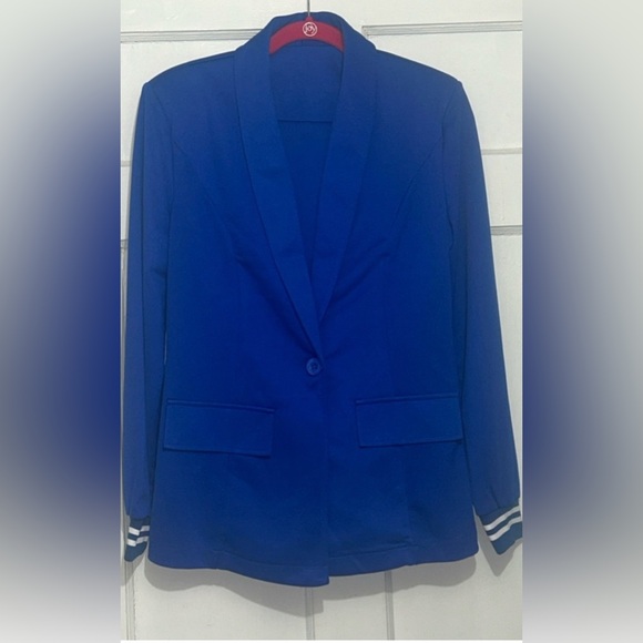 Pants - “Send Ur Price?” Amazing Royal Blue Blazer With Striped Cuffs & Matching Pants 💙